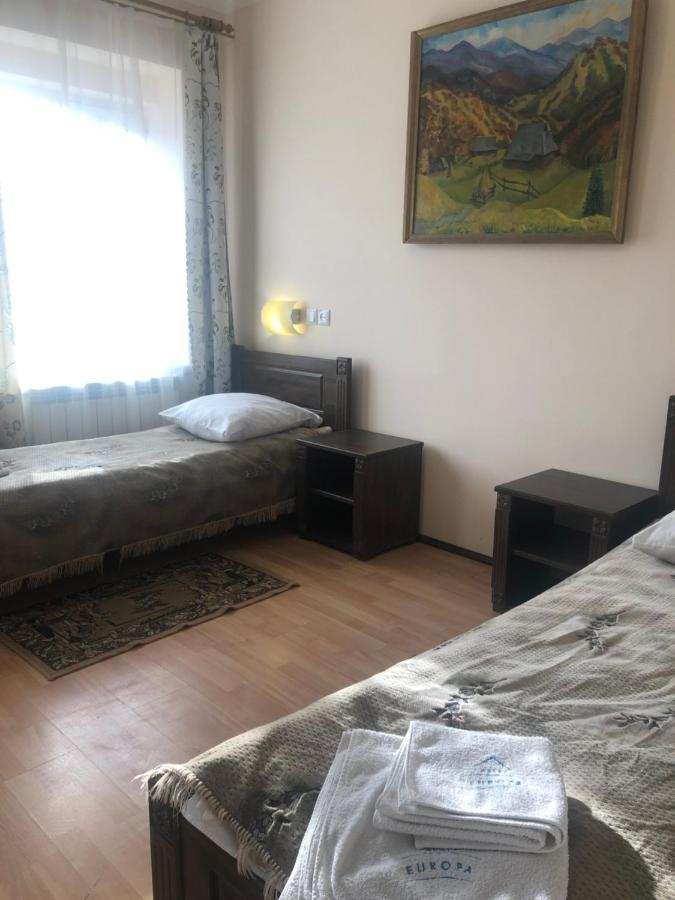Europa Otel Rakhiv Dış mekan fotoğraf