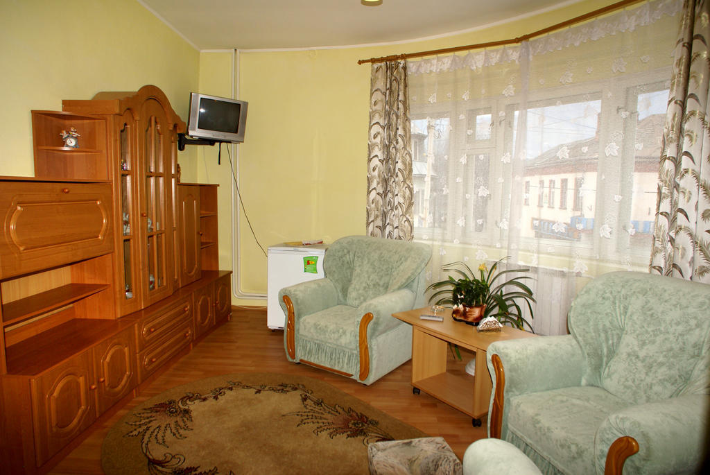 Europa Otel Rakhiv Oda fotoğraf