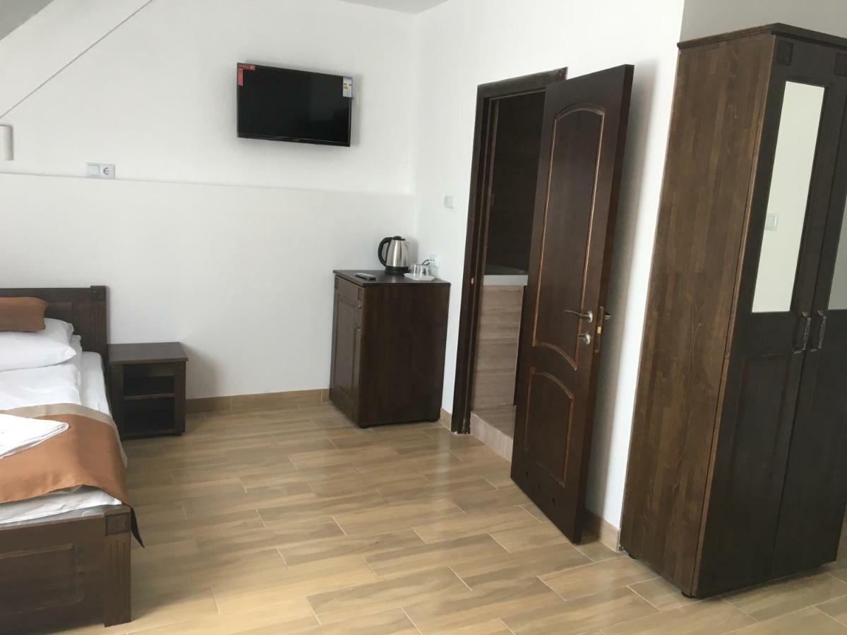 Europa Otel Rakhiv Dış mekan fotoğraf