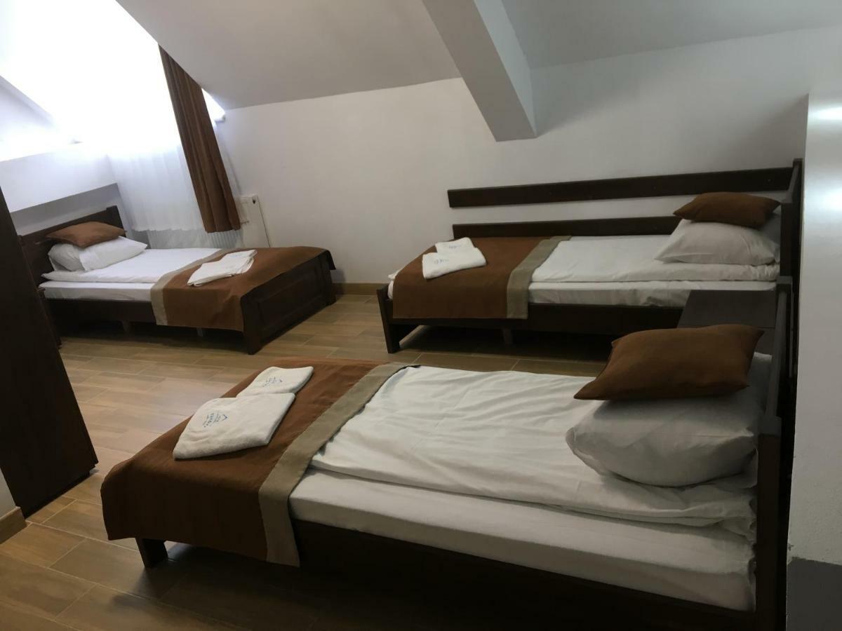 Europa Otel Rakhiv Dış mekan fotoğraf