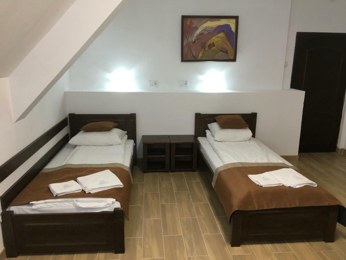 Europa Otel Rakhiv Dış mekan fotoğraf